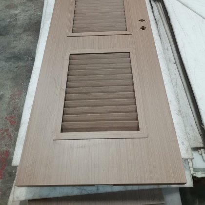 Multi-layer shutter door